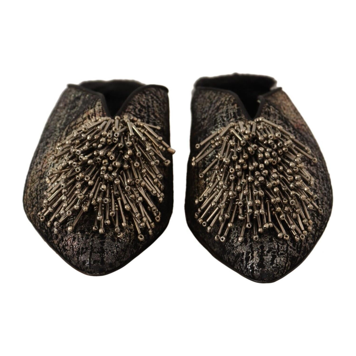 حذاء باولا داركانو الذهبي الساحر من الجلد