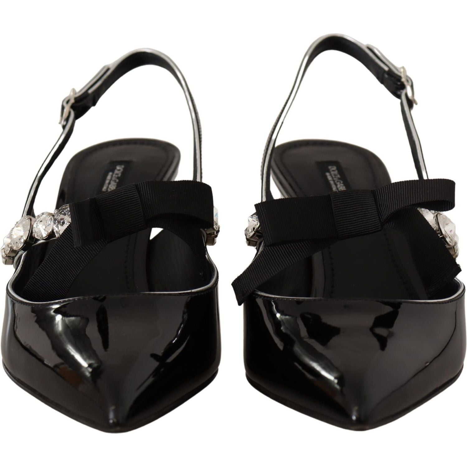 حذاء دولتشي آند غابانا الأنيق ذو الكعب العالي والمزين بالكريستال