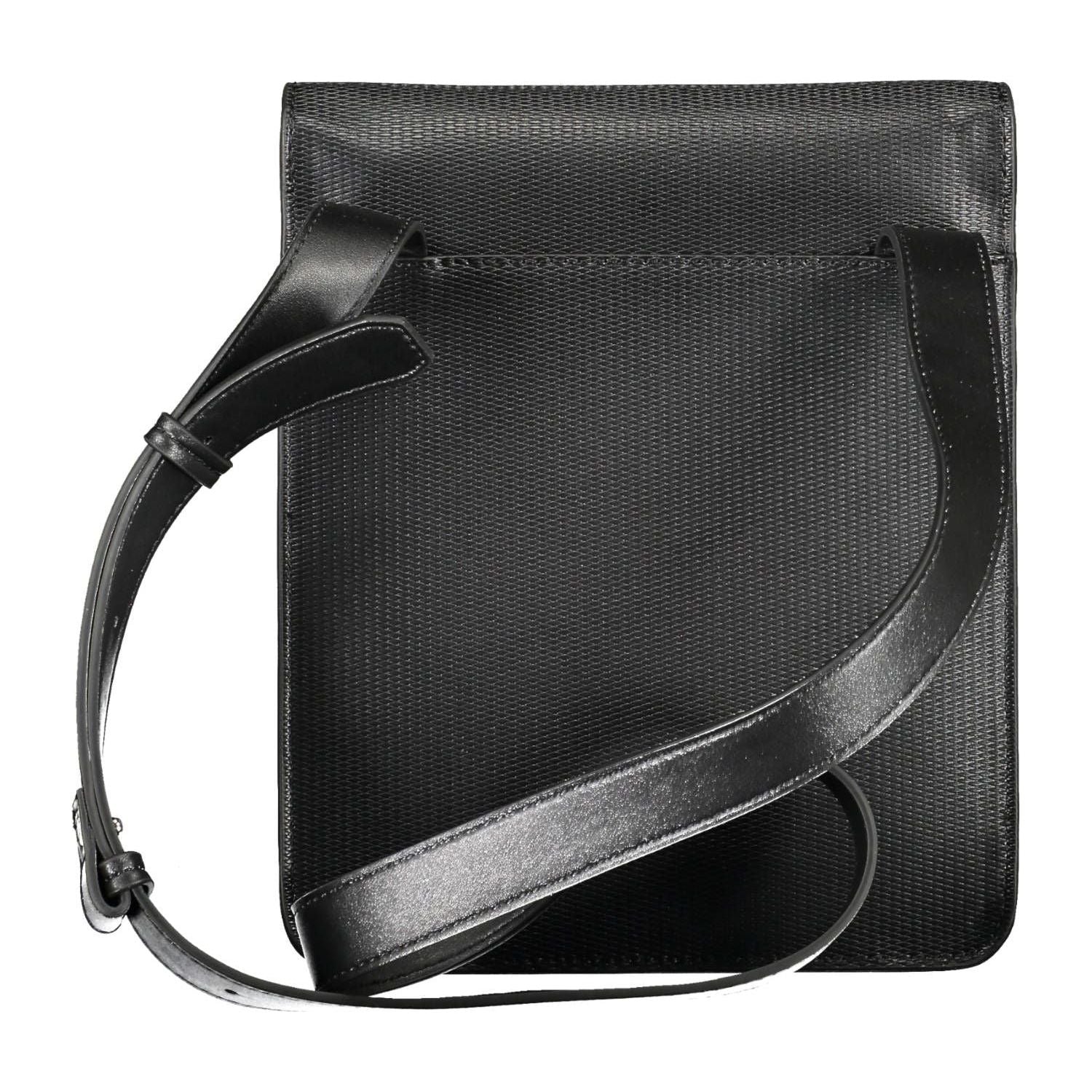 Front view with bag zipped and handles upright.