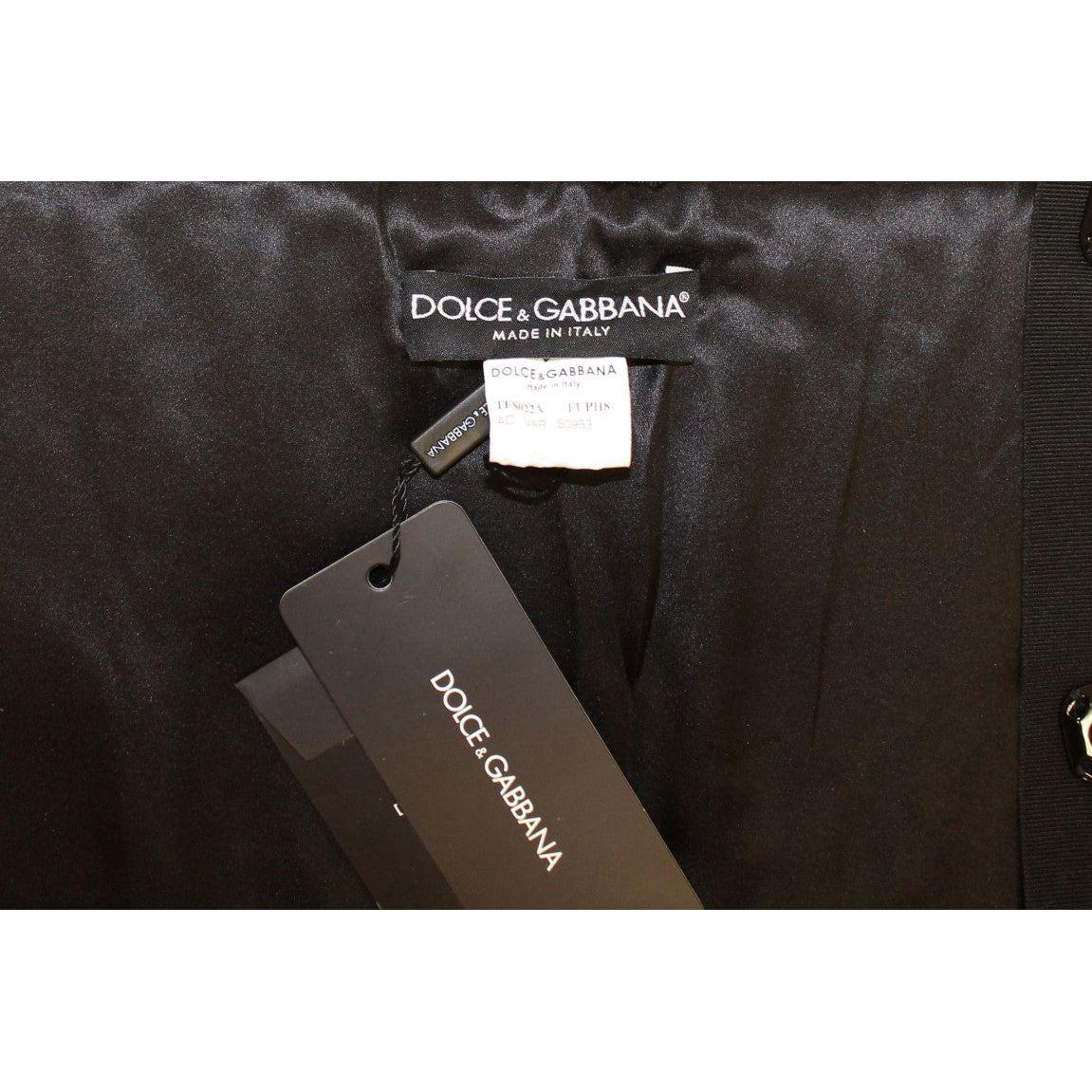 精致的紫色貂皮围巾