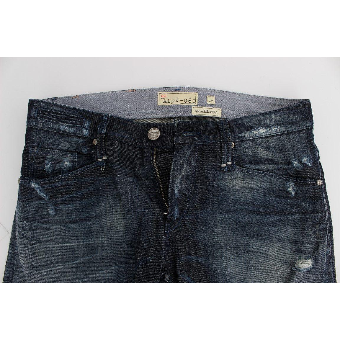 بنطلون جينز أزرق أنيق بقصّة مستقيمة وقياس عادي