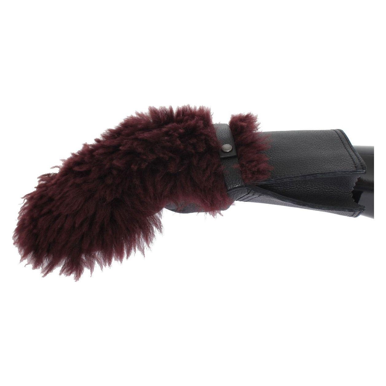 优雅的黑色和波尔多皮手套