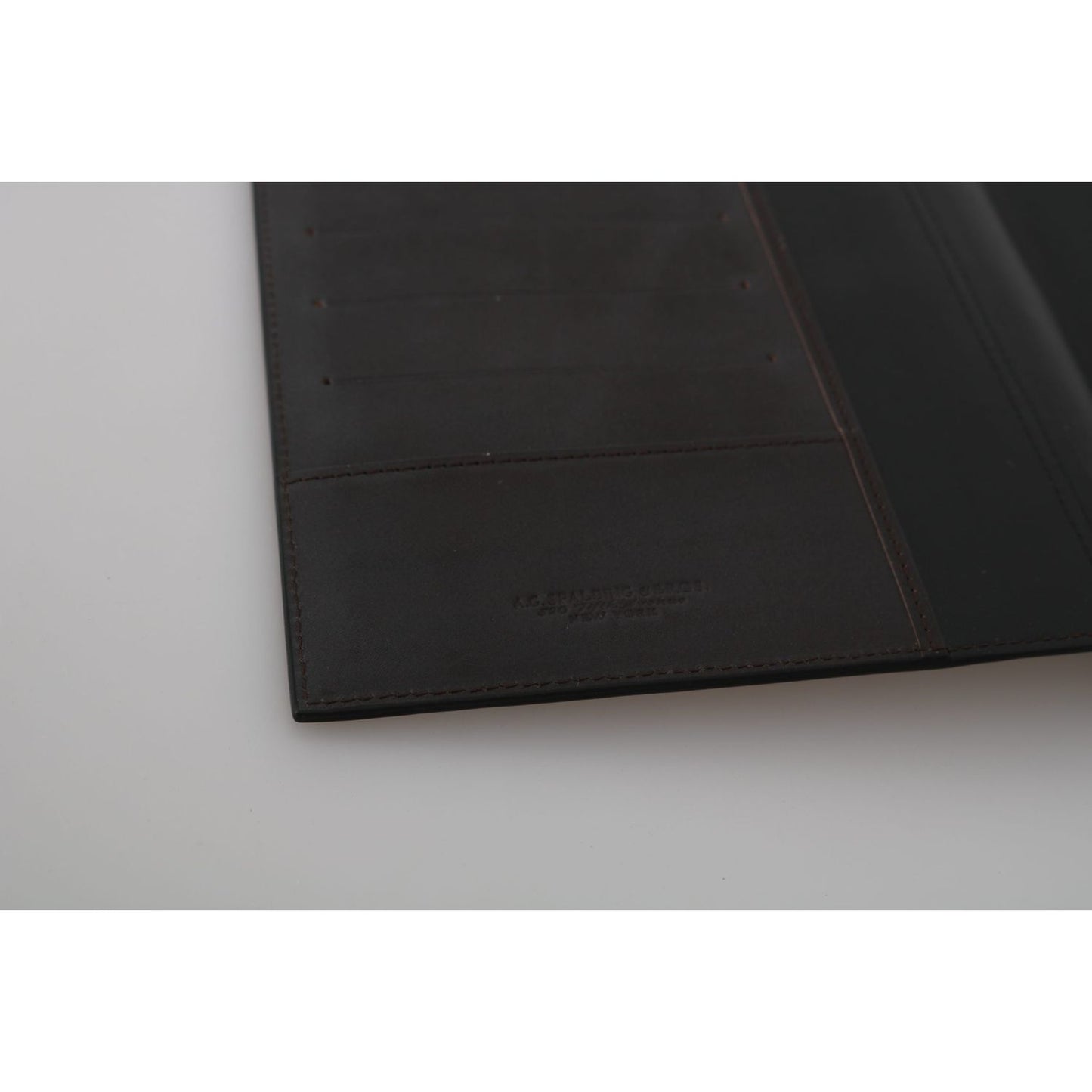 A.G. Spalding & Bros Elegant Leather Passport Wallet - Sleek Travel Essential A.G. Spalding & Bros