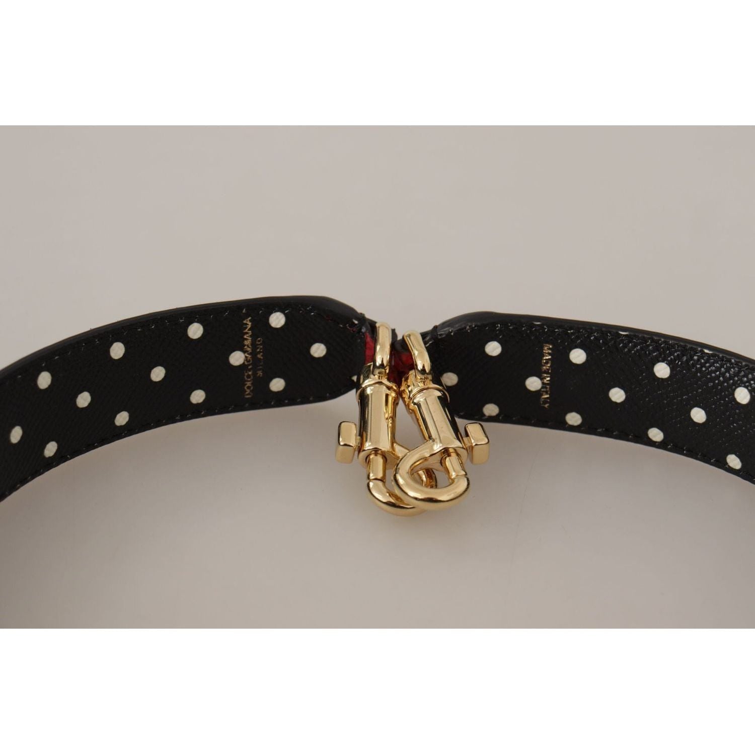 优雅红色蟒蛇皮肩带