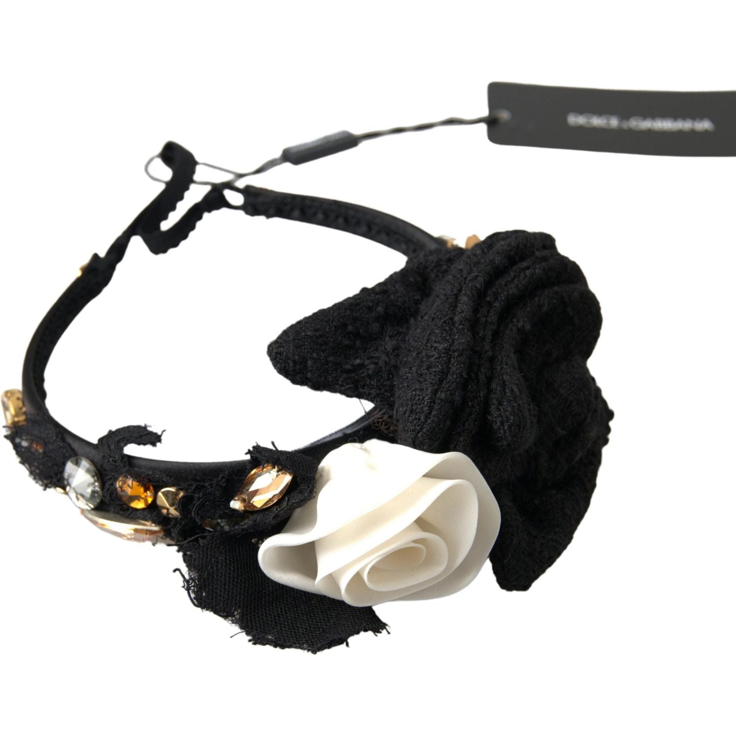 优雅的水晶装饰丝绸王冠