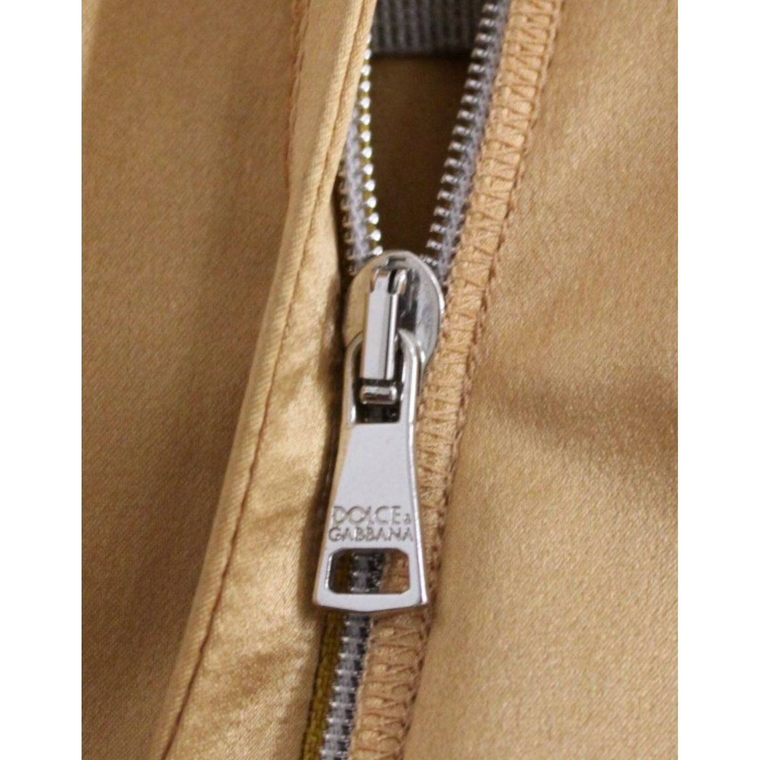 优雅青铜色丝绸及膝紧身连衣裙