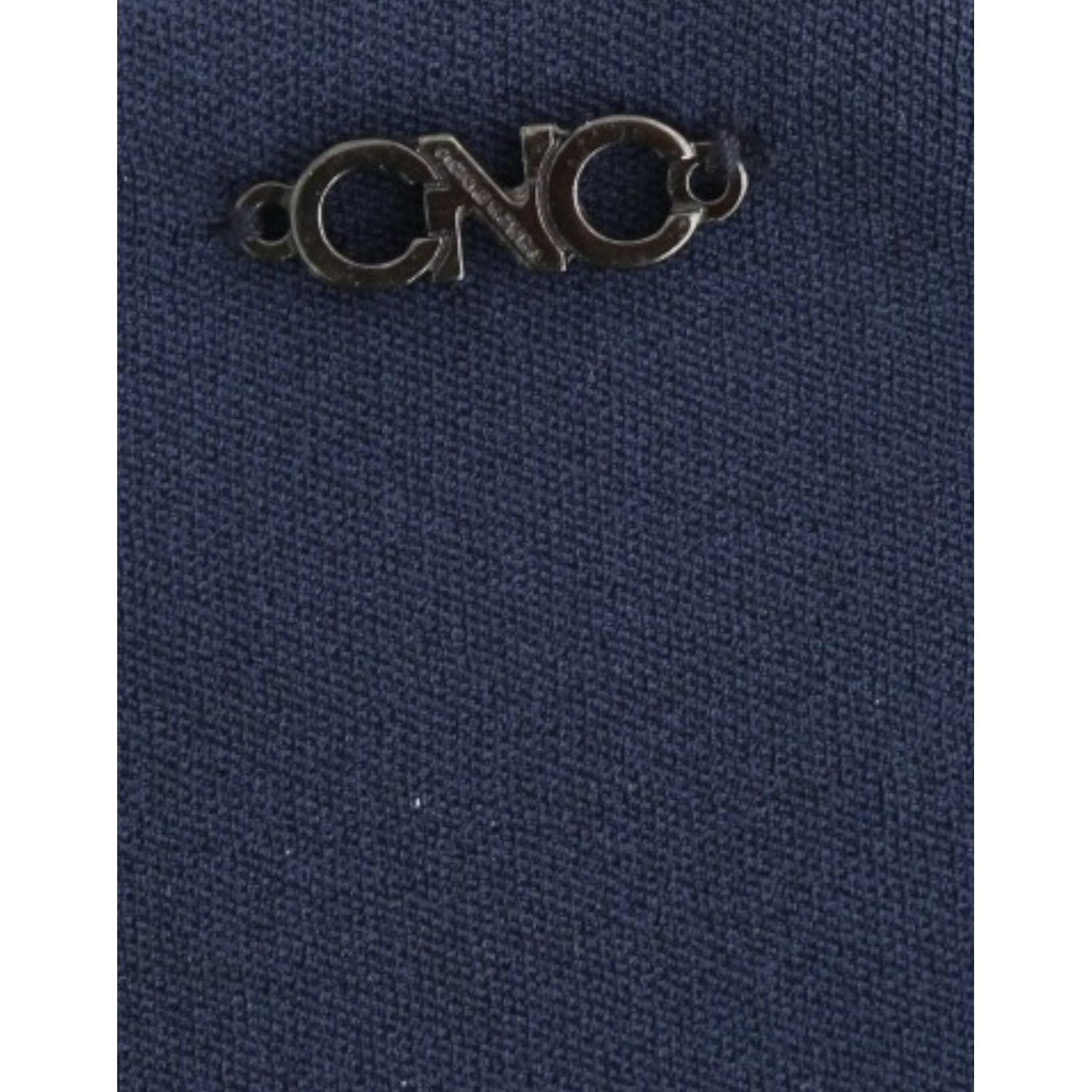 别致的蓝色迷你裙，配有侧拉链