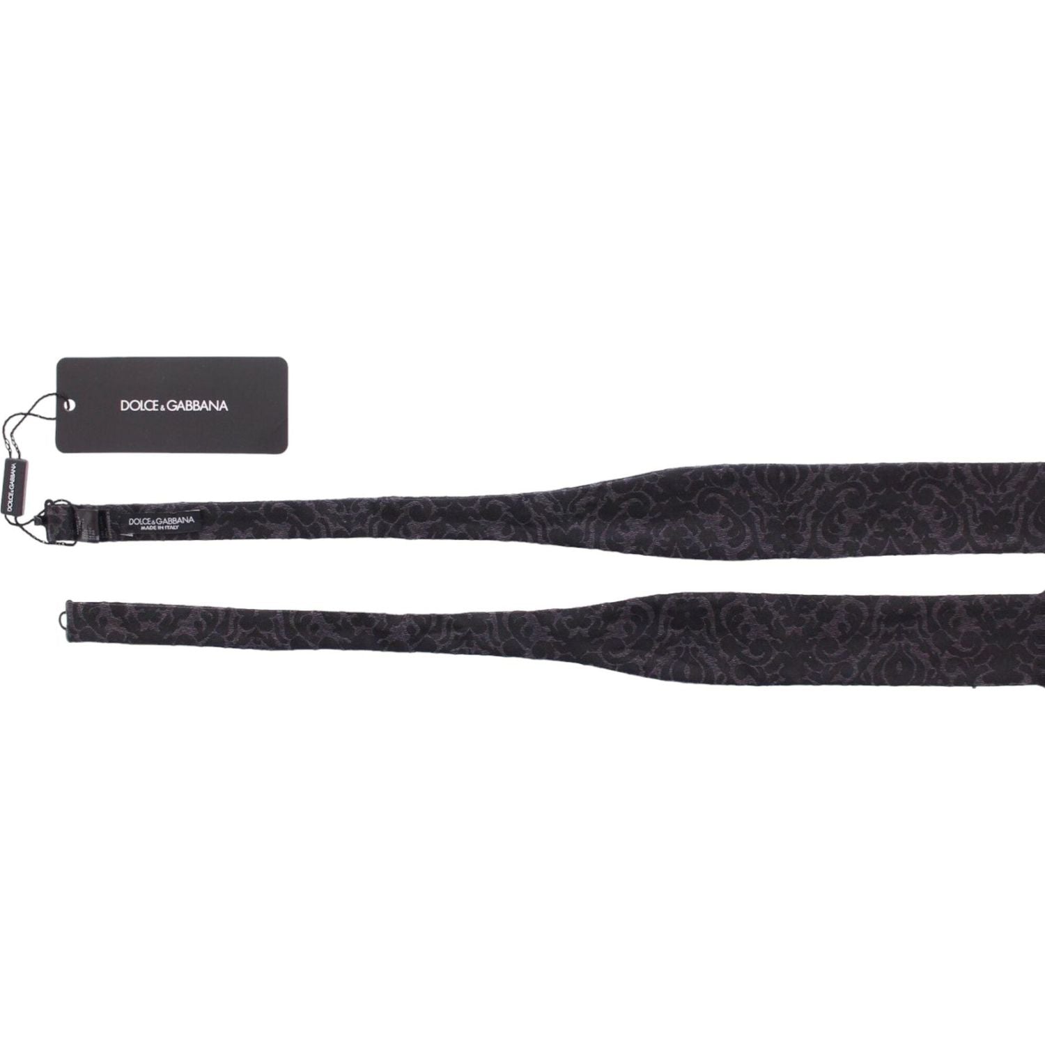 ربطة عنق أنيقة من مزيج الحرير والصوف باللون الأسود من دولتشي آند غابانا