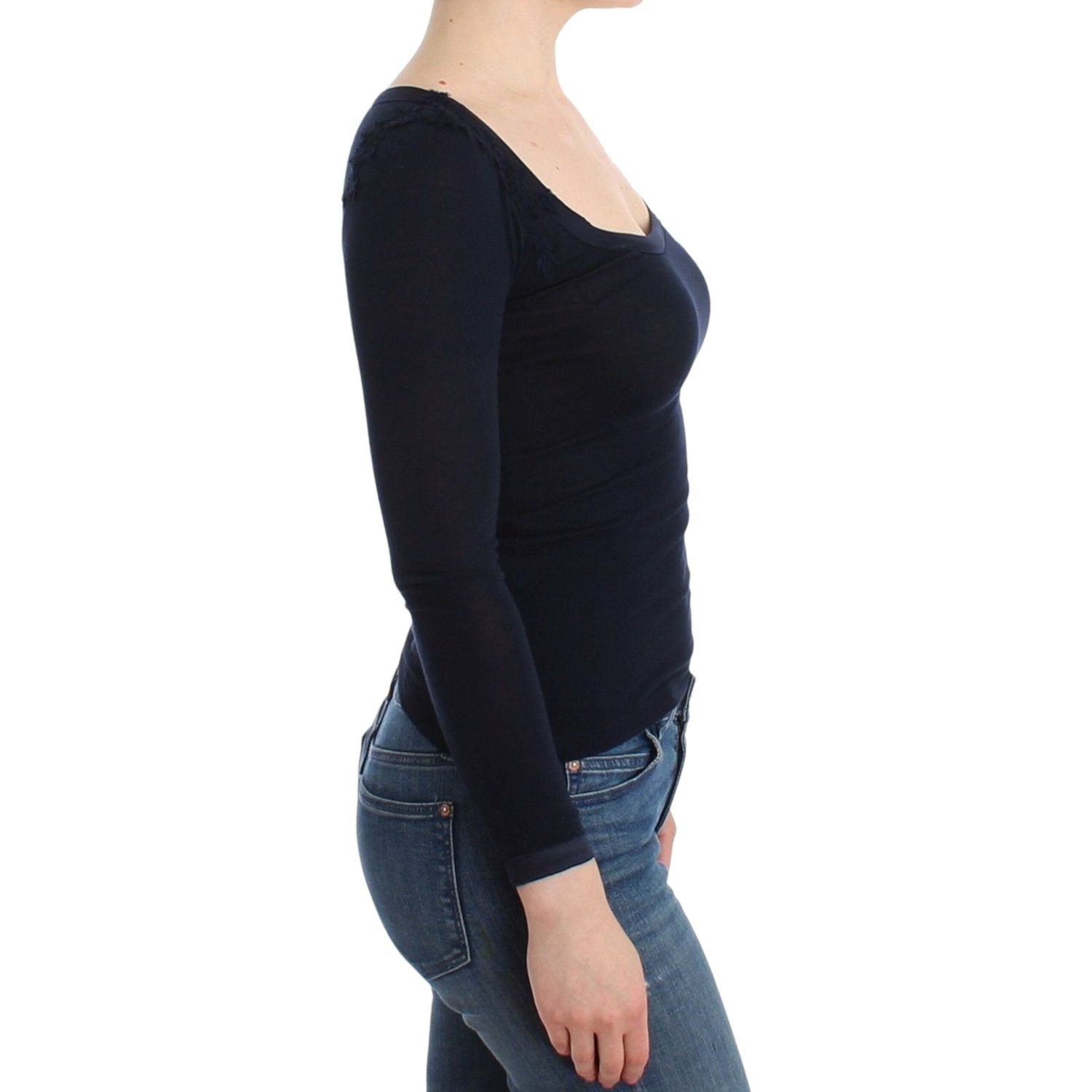 优雅蓝色长袖蕾丝上衣