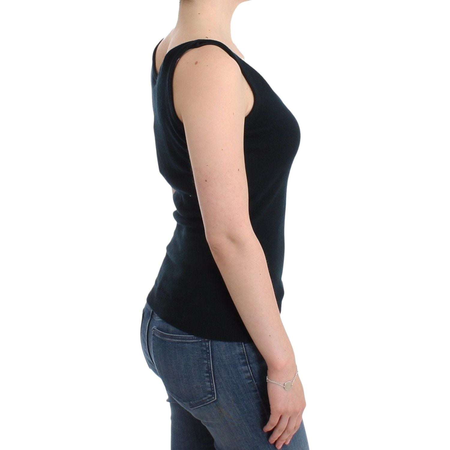 优雅黑色羊绒针织上衣