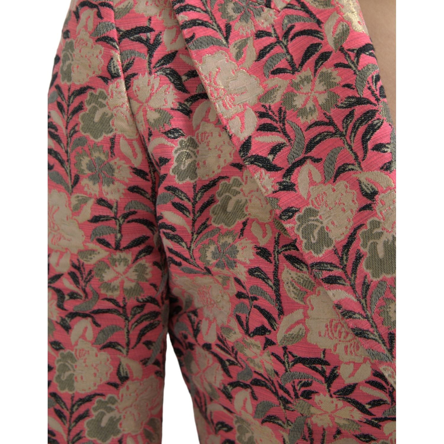 优雅粉色修身两件套西装