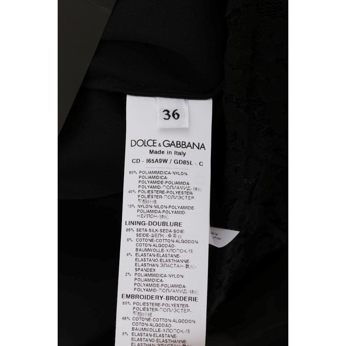 فستان دولتشي آند غابانا الأنيق المصنوع من الدانتيل الأسود مع تطريز على شكل قلب