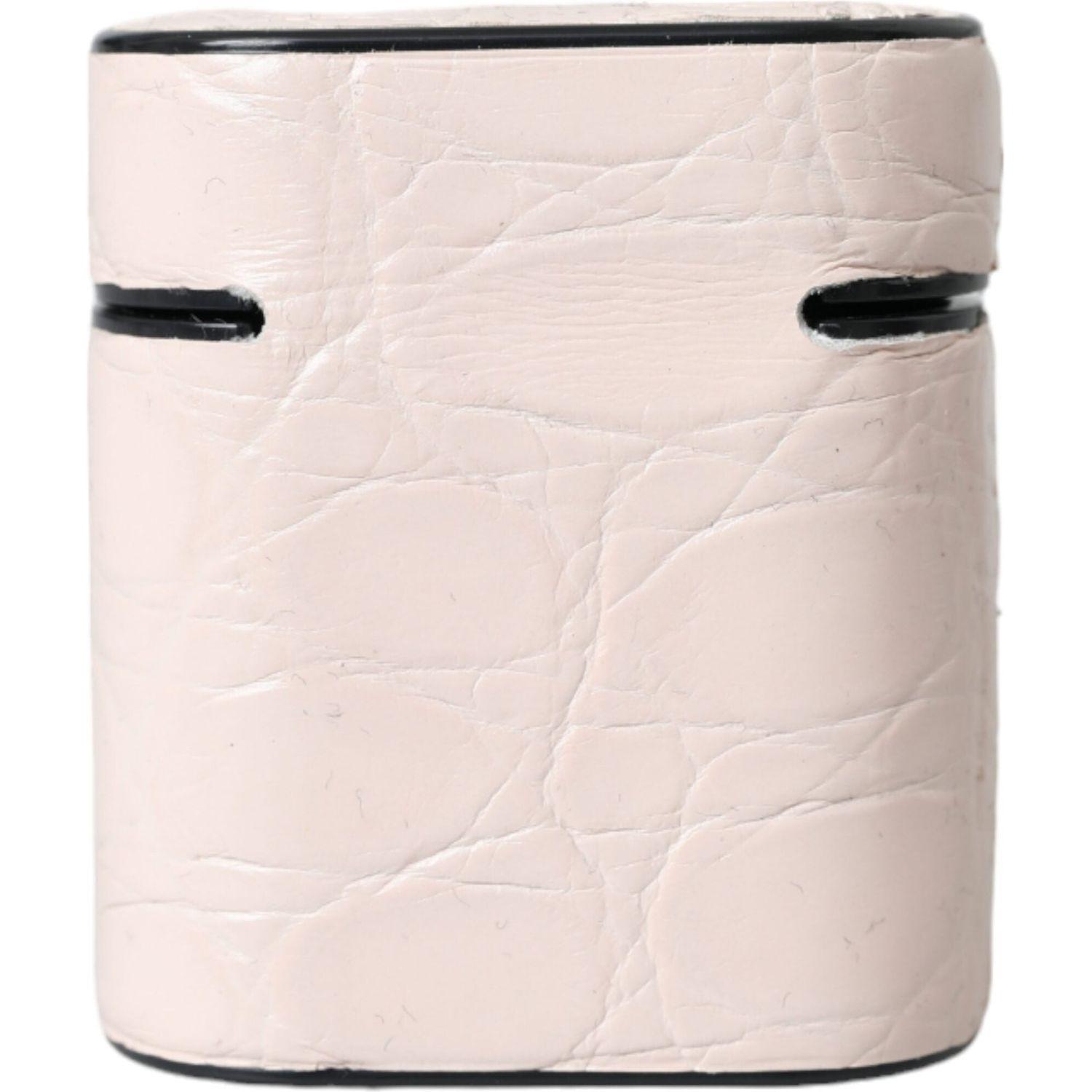 حافظة سماعات Airpods من Dolce &amp; Gabbana مصنوعة من الجلد باللون الوردي الفاتح ومزينة بشعار معدني