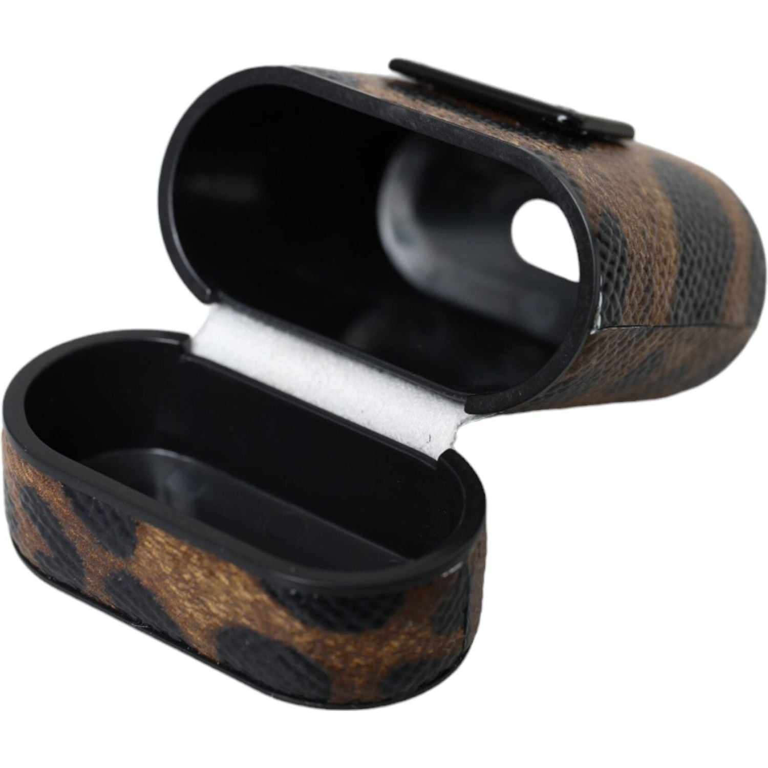 حافظة سماعات Airpods من Dolce &amp; Gabbana مصنوعة من جلد العجل باللون البني مع لوحة معدنية بشعار