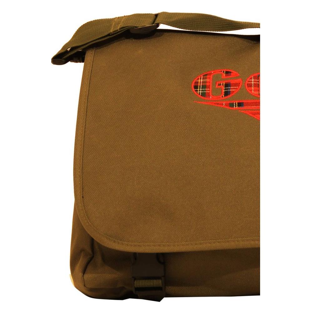 Front view with bag zipped and handles upright.