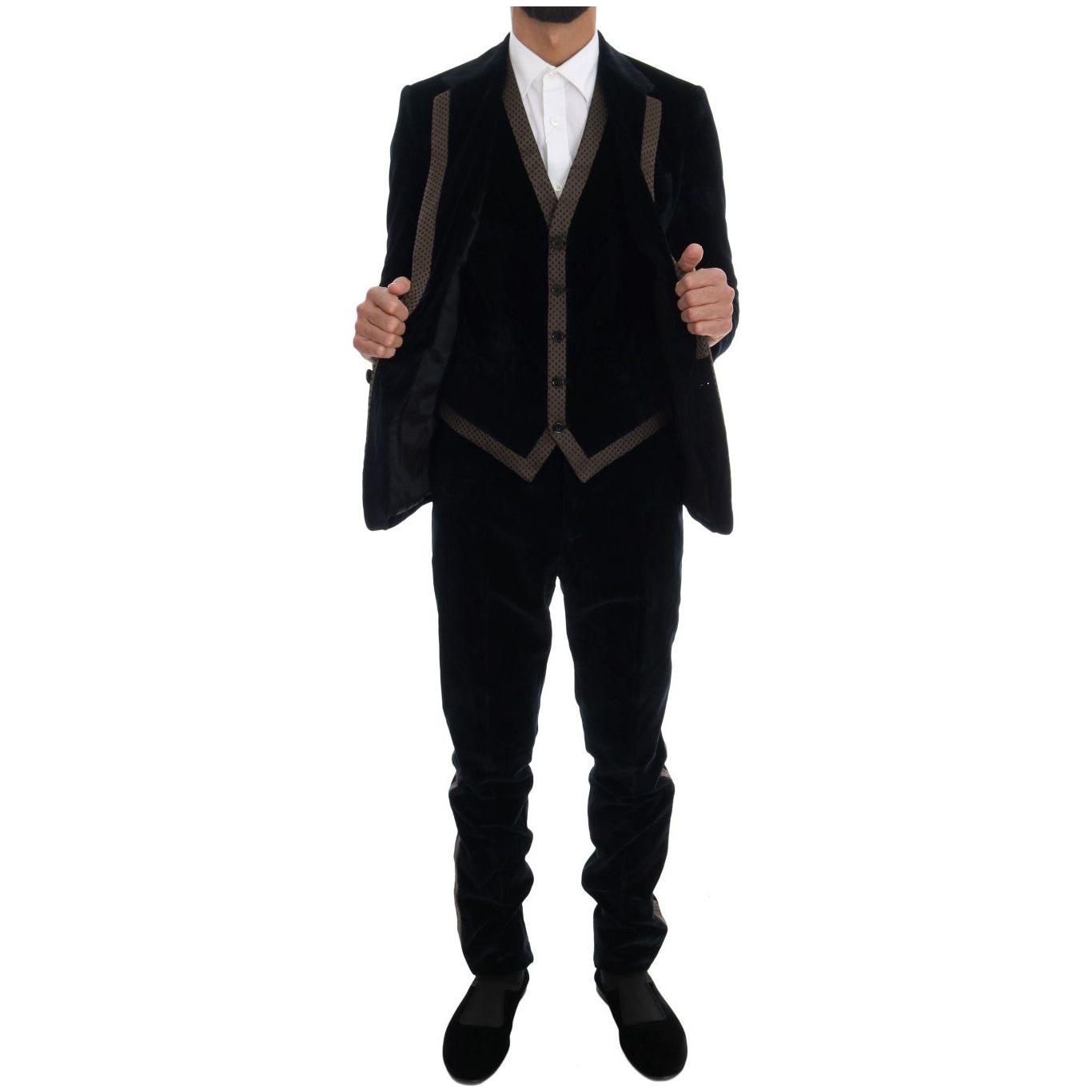 优雅蓝色三件套修身西装