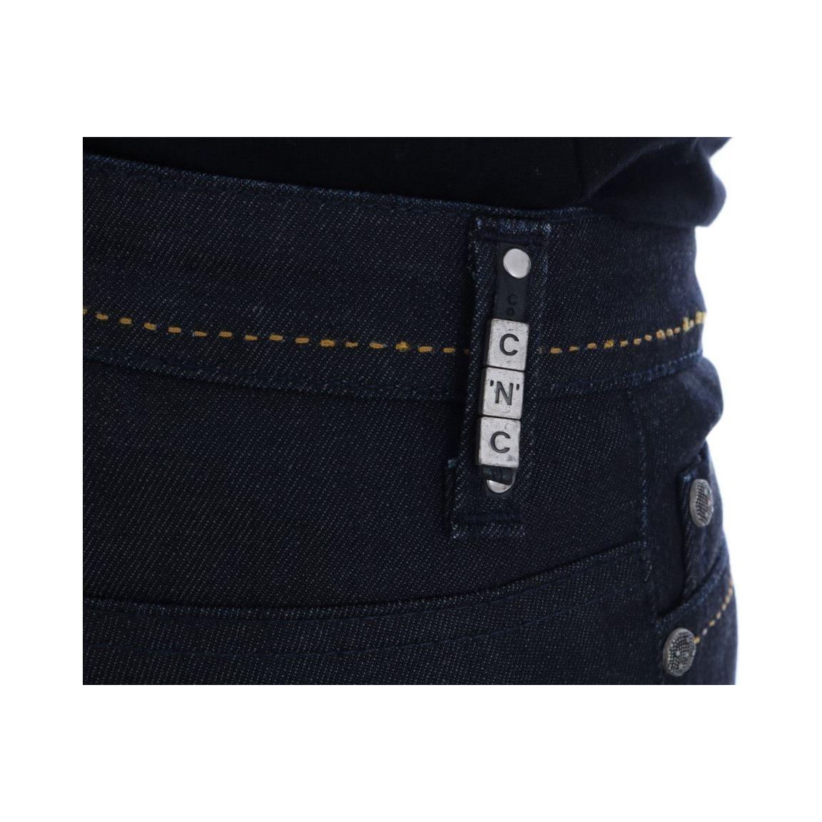 别致的深蓝色超修身牛仔裤