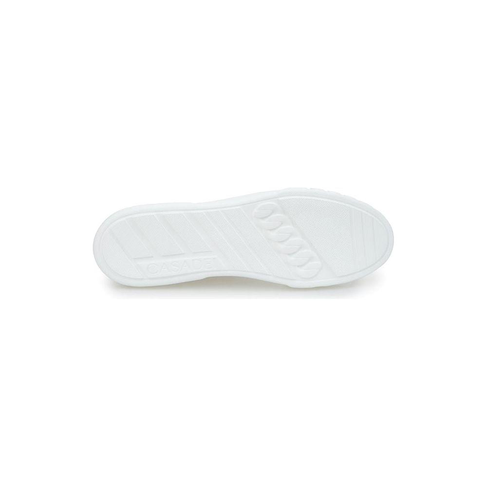 حذاء رياضي جلدي أنيق باللون الأبيض من Casadei
