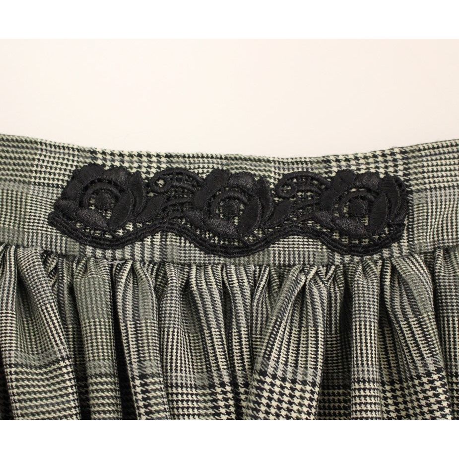 NOEMI ALEMÁN | Gray Checkered Wool Shorts Skirt | McRichard Designer Brands